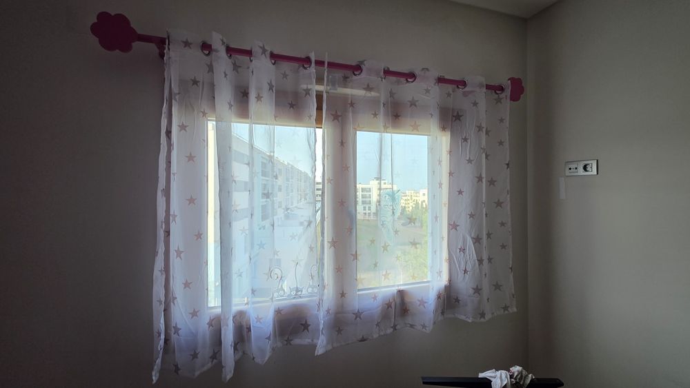 Varão e cortinado novos