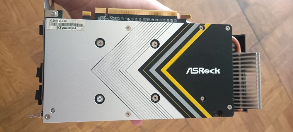 Продам rx 5600xt