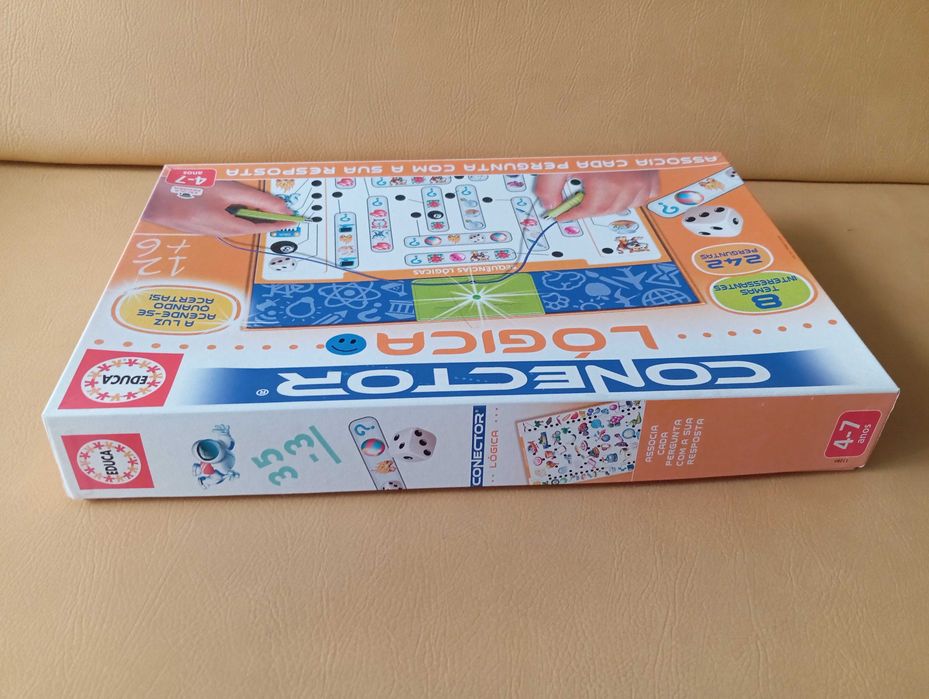 Jogo da Educa com conector