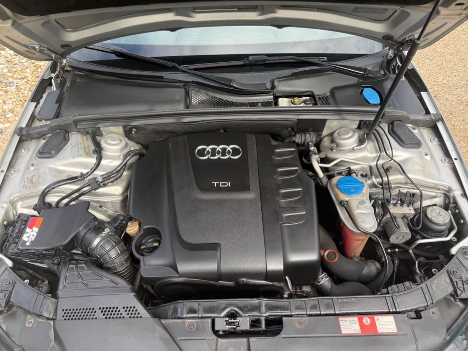 Audi A4 2.0 TDI 143cv — photo 4