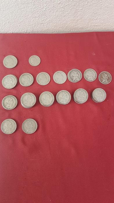 Moedas 1 escudo antigas lote completo.