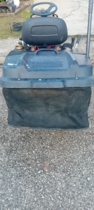 Tractor corta relva 15cv e meio mtd