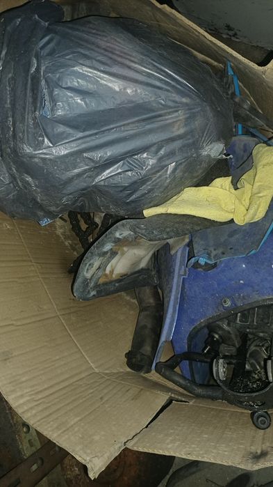 xt 600 com documentos avaria no motor para pecas ou completa