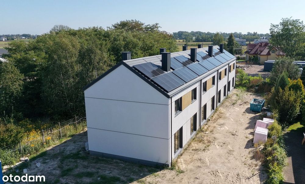 Segment z ogródkiem pod Warszawą | 61 m² | 15min do PKP | Fotowoltaika