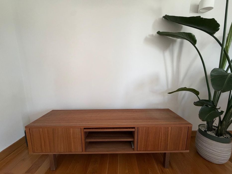 Movel TV Ikea 1,60 x 1,4