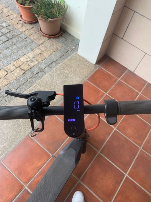 Trotinete Elétrica XIAOMI 4 Lite 2ª Geração