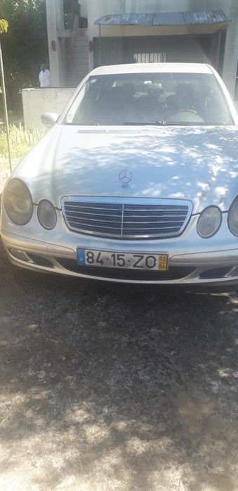 Mercedes w211 e220cdi 150cv bom estado interior. Ler indicações...