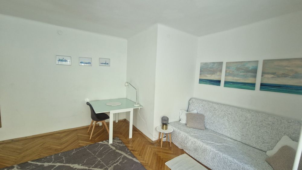 Kawalerka centrum 32m E.Plater 27