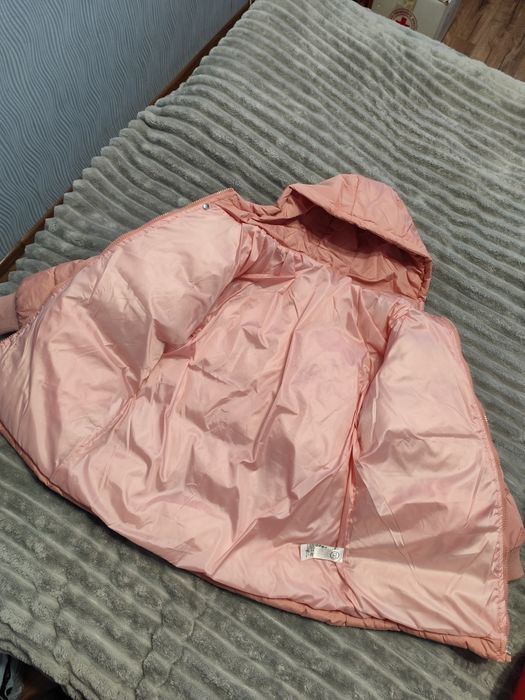 Куртка зимова, пальто єврозима, пуховик на хлопчика,дівчинку 6-7 років