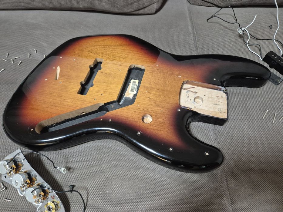 fender jazz bass 5 - Хобби, отдых и спорт - OLX.ua