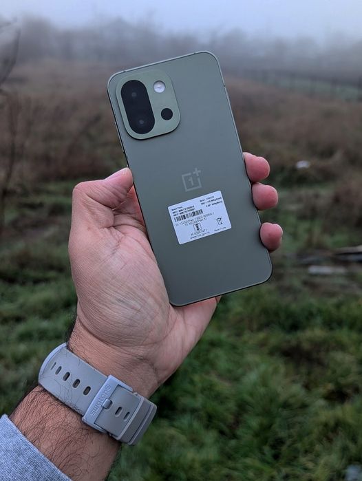 OnePlus 13s (Глобал , не перепрошитый 12/256 2 физ сим +есим компактны