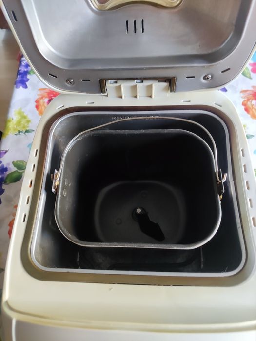 Wypiekacz do chleba Alaska model BM 2600