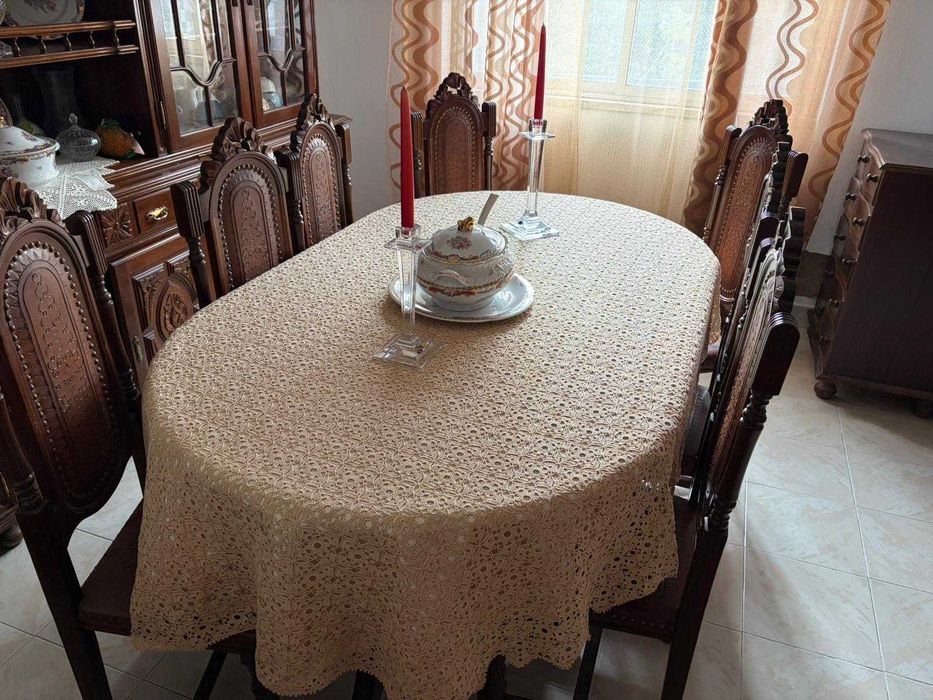 Mesa para sala de jantar em bom estado a bom preço para venda