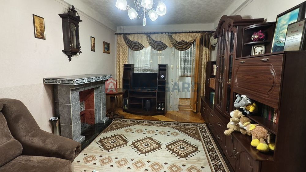 3-кімнатна квартира по вул. Сорочинська (є-відновлення)