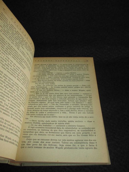 Livro Grandes Esperanças Charles Dickens