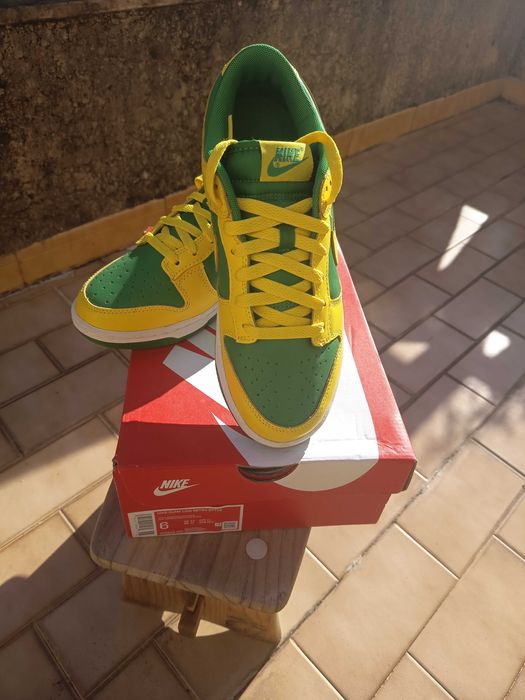 Nike dunk low retro bttys apple green yellow strike