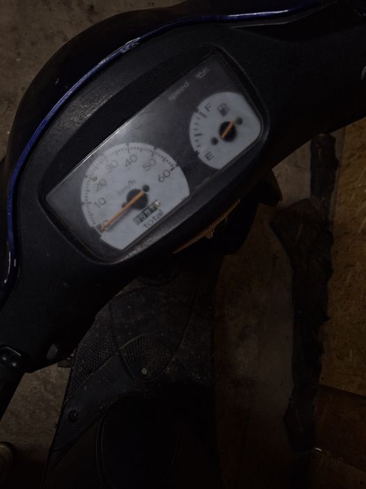 Suzuki let's бабочка