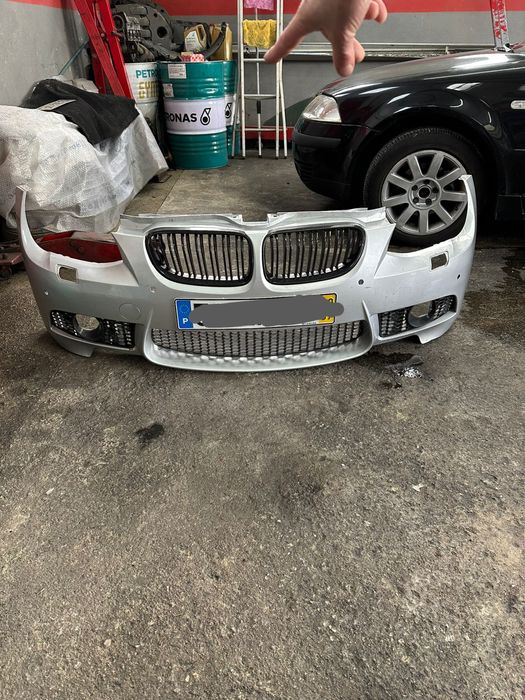 Vendo parachoques M3 lci