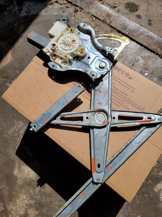 Разборка Тоёта Авенсис  т250 2006 1.8