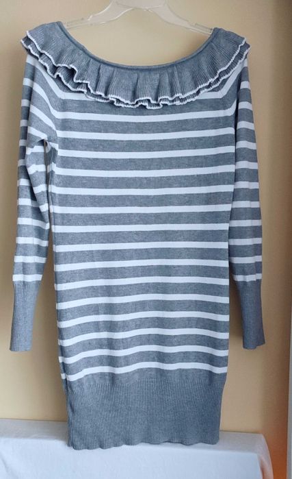 Sweter damski Ebelieve S/M długi w paski szaro białe