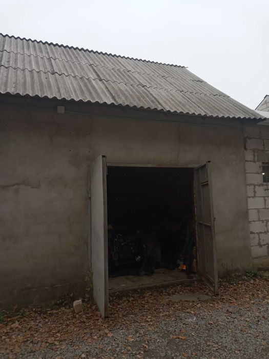 Продам двухэтажный гараж-бокс в гаражном кооперативе "Светофор"