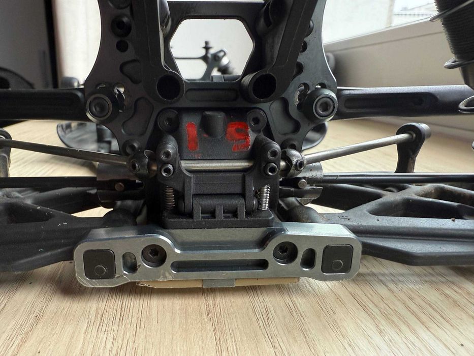 RC samochód Truggy Mugen Seiki MBX7TR eco kit + części