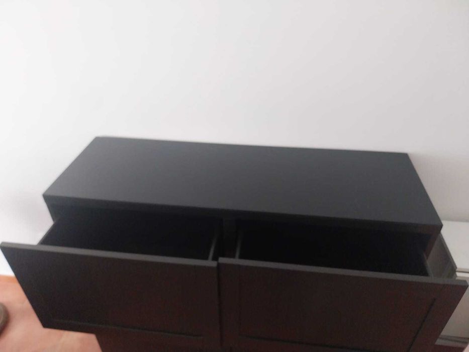 Aparador IKEA + dispositivos p/ abrir portas - óptimo estado