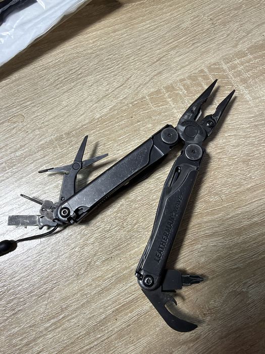 Мультитул leatherman wave +