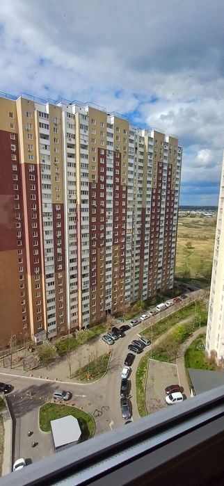 Оренда 3 кімнатної квартири вул. Милославська