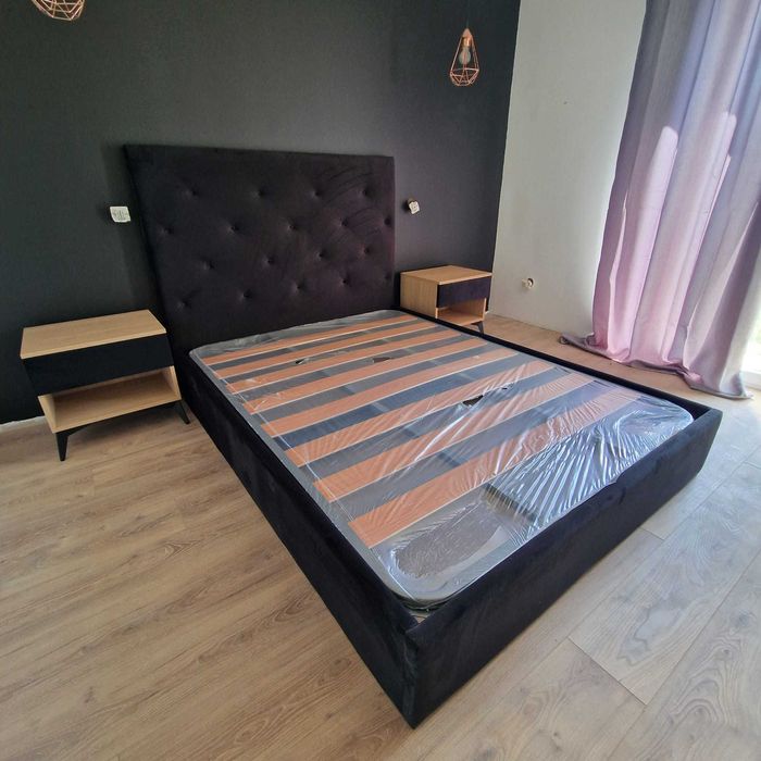 Camas De Casal Estofadas Top de Gama 190x140m Estrado Incluído 199€ !!