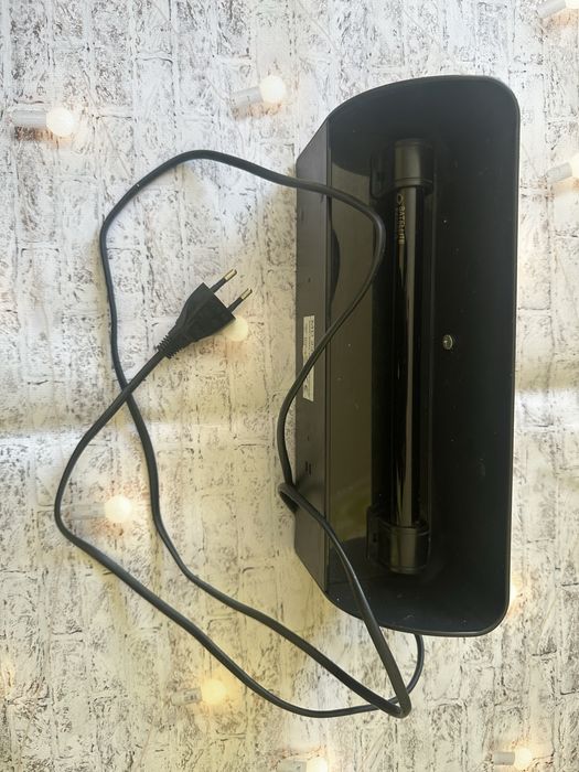 Прибор для перевірки грошей ультрафіолетом