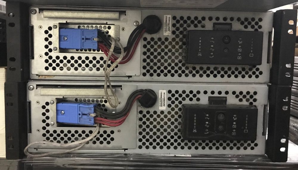 упс APC smart ups XL 2200 VA 3U (SUA2200RMXLI3U)