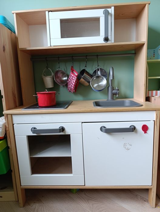 Drewniana kuchnia dla dzieci IKEA DUKTIG