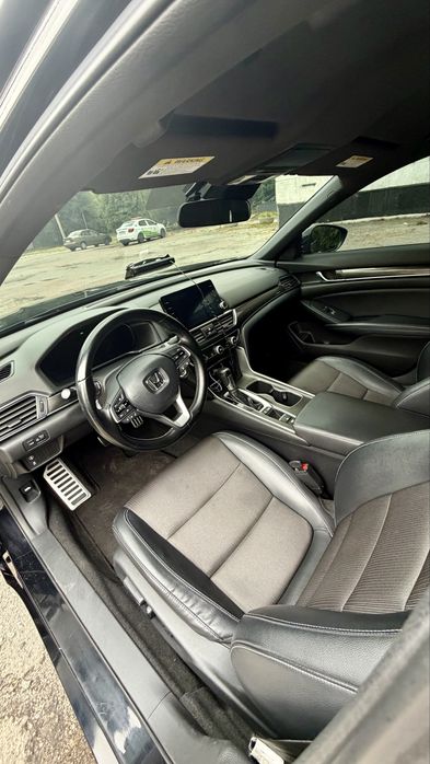 Honda Accord 10