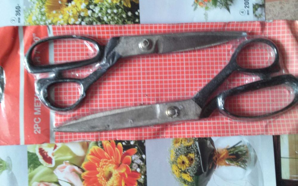 ножницы в упаковке