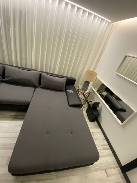 sofá com chaise longue