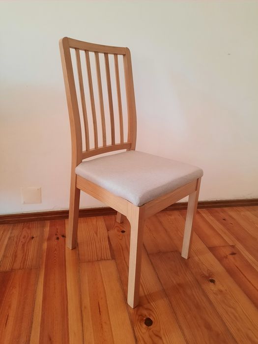 Cadeira da IKEA.