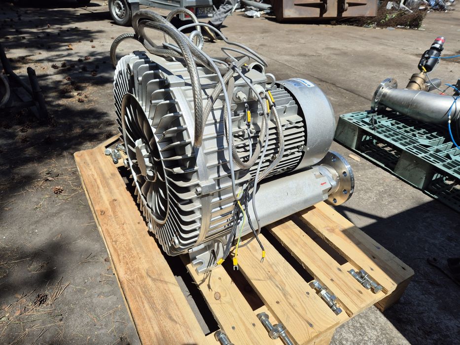 Silnik elektryczny 12,5kW Dmuchawa bocznokanałowa PNEUMAT