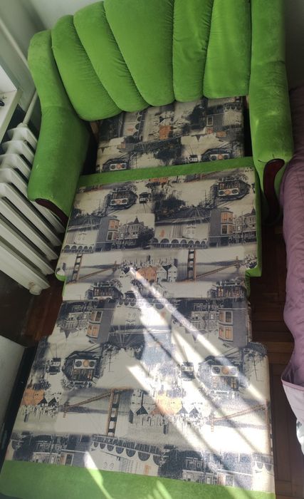 Продам диван малютка