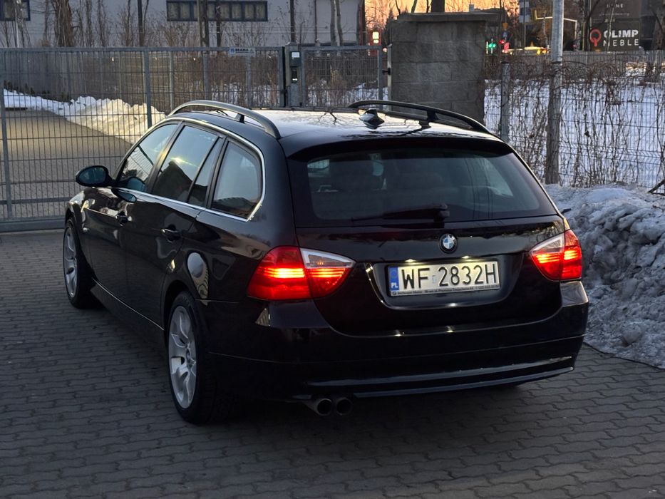 BMW E91 330d 2008