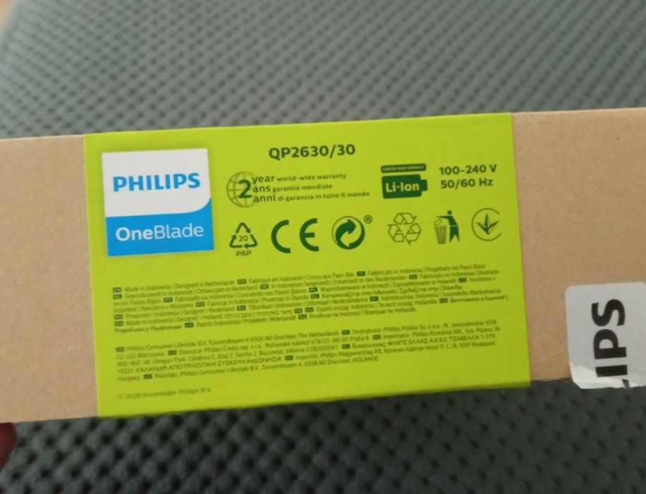 Używana maszynka Oneblade + nasadki