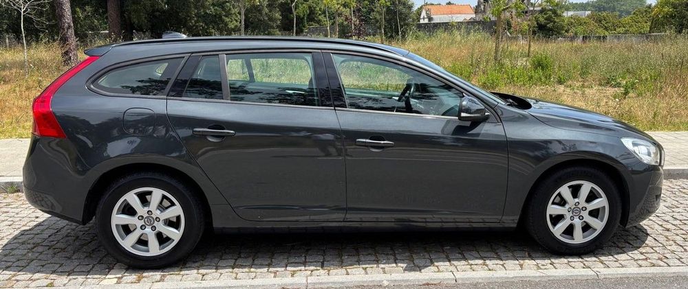 Volvo V60 DRIVe