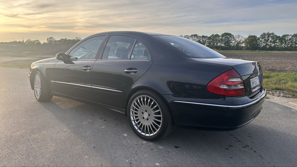 Mercedes W211 E270 CDI 2.7 Sedan Avantgarde