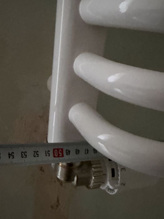 Nowy grzejnik lazienkowy 117 cm x 50 cm