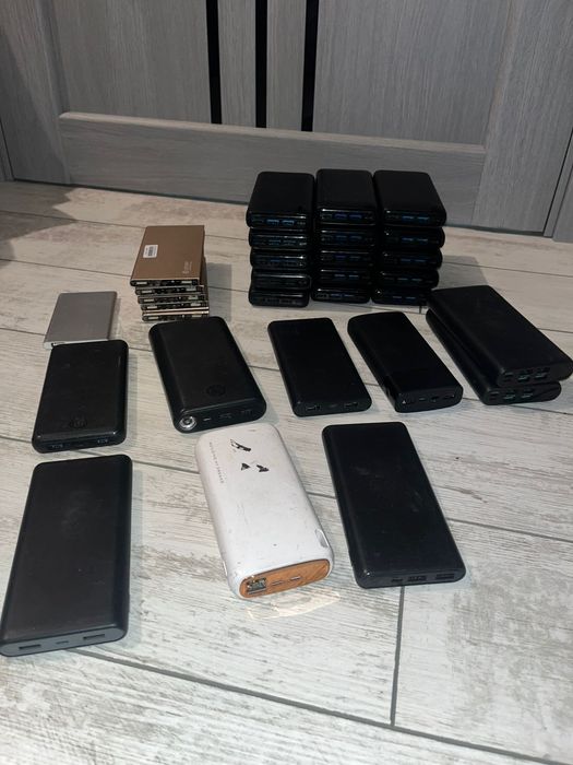 Продам 30 павербанків  PowerBank