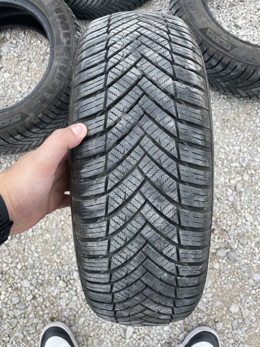 Opony wielosezonowe 165/60 r14 IMPERIAL - komplet