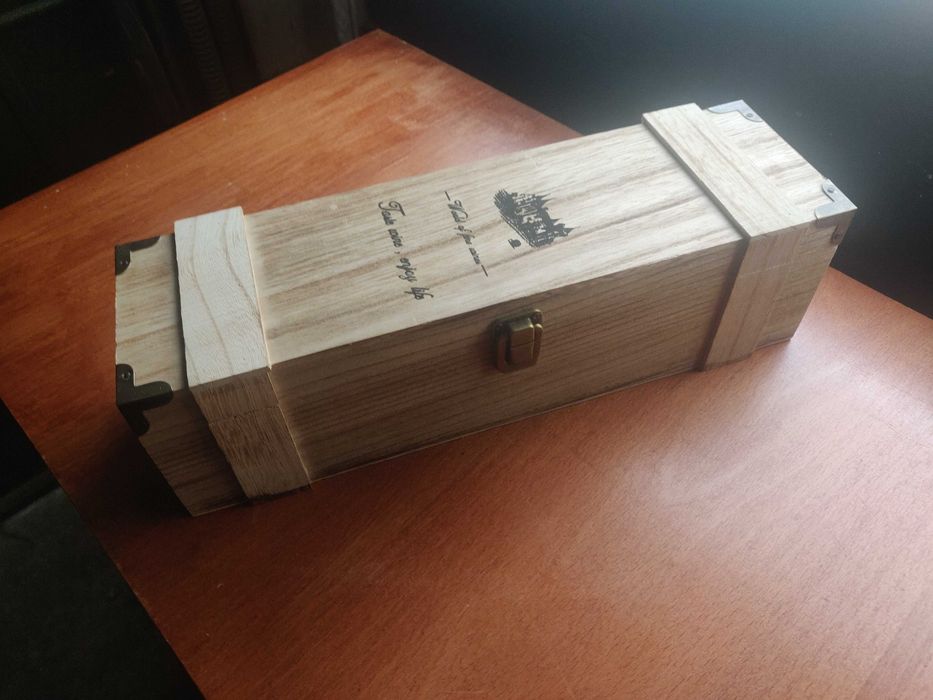 caixa de madeira de vinho/decoração