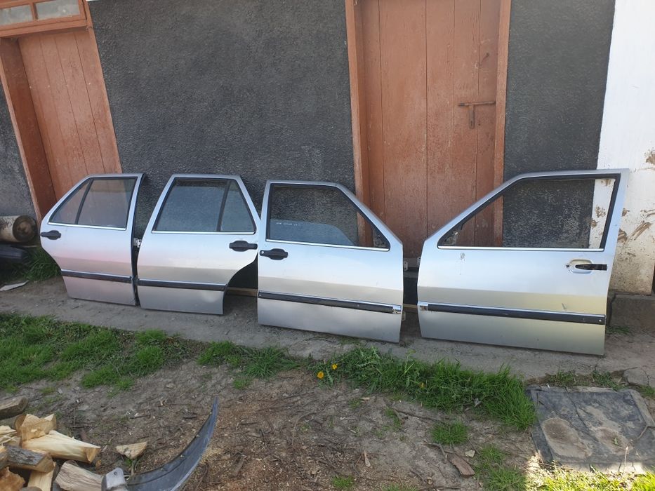 Двері Fiat Croma  88р