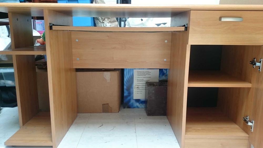 Brand-new wooden computer desk with cabinet and drawer64739502422915123