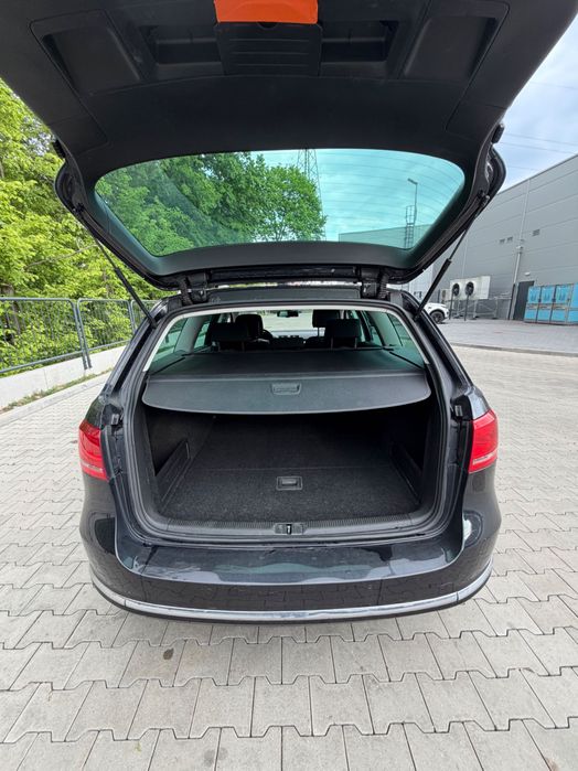 Volkswagen Passat B7 2011 rok 1.6 Tdi Kombi